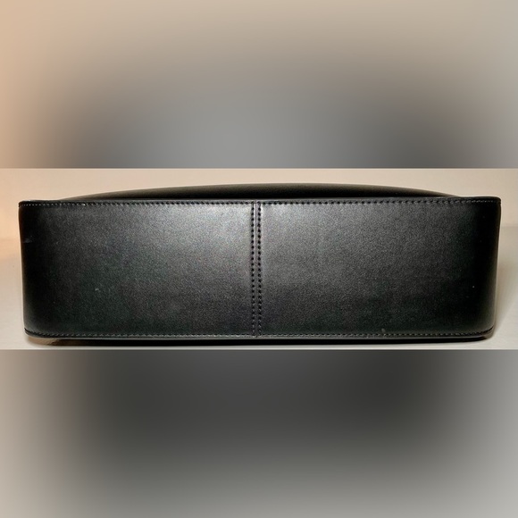 Michael Kors Large Wilma Bag - Picture 5 of 7